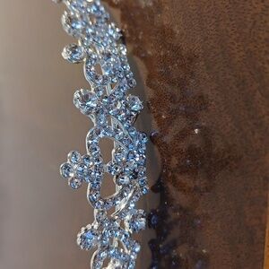 NEW. Bridal Headwear Tiera / Bride Wedding accessory 5727